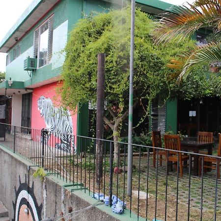 Casa Yoses Hostel San José Eksteriør billede