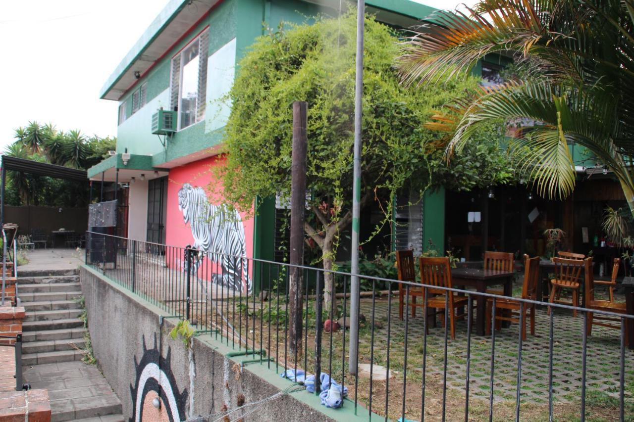 Casa Yoses Hostel San José Eksteriør billede